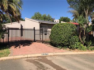 2 Bed House in Allens Nek