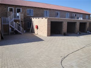 2 Bed Townhouse in Middelburg Central