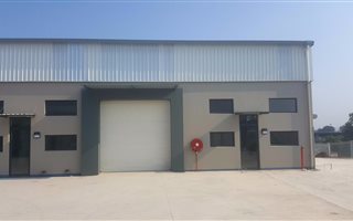 140 m² Commercial space in Shakas Rock