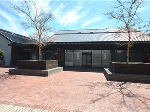 105 m² Commercial space in Durbanville Central