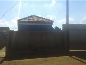 3 Bed House in Thulani