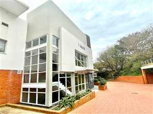 148 m² Commercial space in Somerset Park