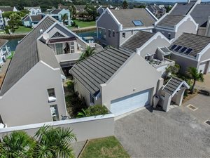 3 Bed House in Royal Alfred Marina