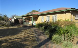 3 Bedroom House in Vanderbijlpark SW5