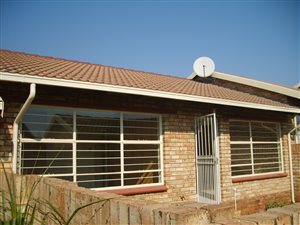2 Bed Townhouse in Noordheuwel