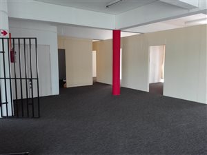 175 m² Commercial space in Umbilo