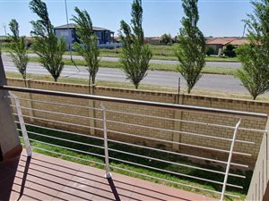 2 Bed Apartment in Vanderbijlpark Central