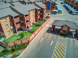 2 Bed Apartment in Pimville