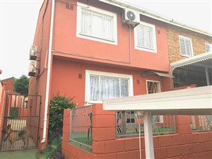 3 Bed Apartment in Northcroft
