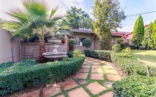 4 Bedroom House in Murrayfield