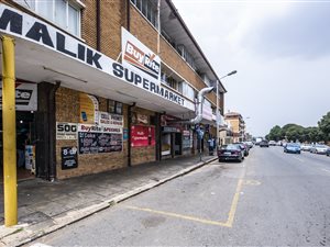 991 m² Retail Space in Alberton
