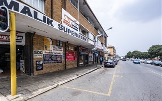 991 m² Retail Space in Alberton