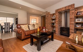 3 Bedroom House in Morningside Manor