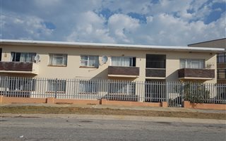 2 Bedroom Apartment in Adcockvale