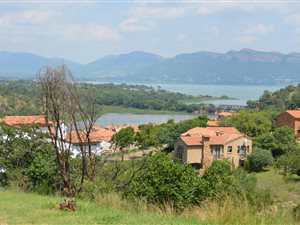 649 m² Land available in Estate D Afrique