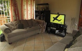 2 Bedroom Duplex in Bromhof