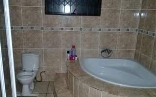 3 Bedroom House in Dunnottar