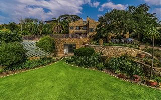 4 Bedroom House in Quellerina