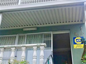 3 Bed House in Newlands East