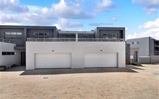 3 Bedroom Duplex in Hurlingham