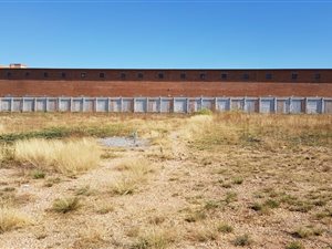 4634 m² Land available in Tulisa Park