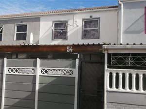 3 Bed Duplex in Hanover Park