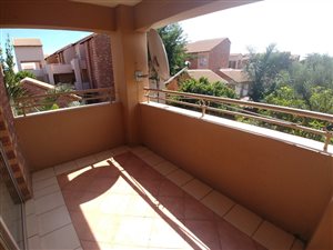 2 Bed Townhouse in Boardwalk Villas