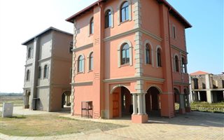 3 Bedroom Cluster in Ifafi