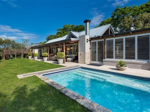 4 Bed House in Constantia Upper