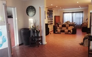 4 Bedroom House in Parklands