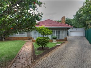 3 Bedroom House in Franklin Roosevelt Park