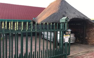 2 Bedroom Flat in Meiringspark