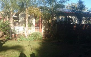 2 Bedroom House in Vanderkloof