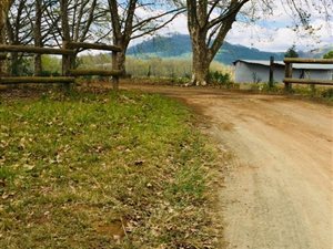 4.8 ha Farm in Birnamwood