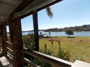 4 Bed House in Vaal Dam