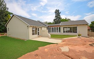 4 Bedroom House in Ferndale