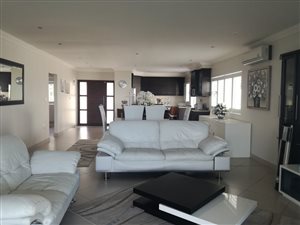 3 Bed Apartment in Desainagar