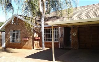 3 Bedroom Townhouse in Mokopane