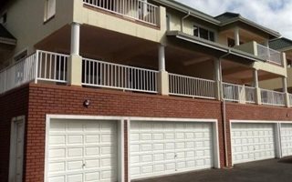 3 Bedroom Duplex in Mt Edgecombe