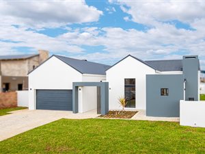 4 Bed House in Midstream Meadows