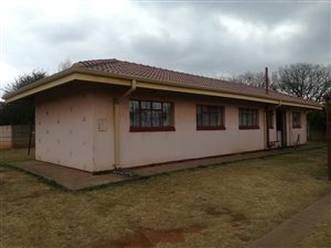 3 Bedroom House in Vanderbijlpark CW4