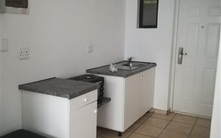 1 Bedroom Apartment in Kensington