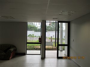 225 m² Office Space in Kloof