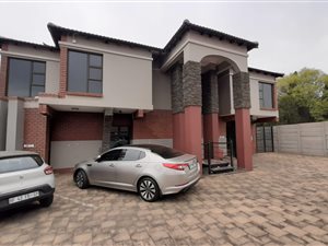 141 m² Commercial space in Brackenhurst