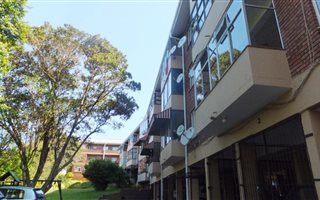 2 Bedroom Apartment in Clarendon