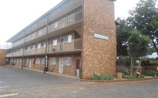3 Bedroom Apartment in Witfield