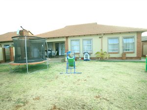 3 Bed Cluster in The Wilds