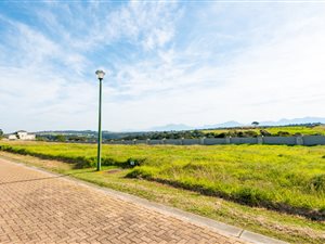 734 m² Land available in Le Grand Golf Estate