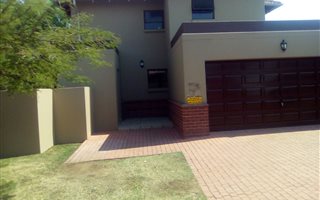 3 Bedroom House in Fourways