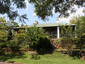 6 Bed House in Waterval Boven